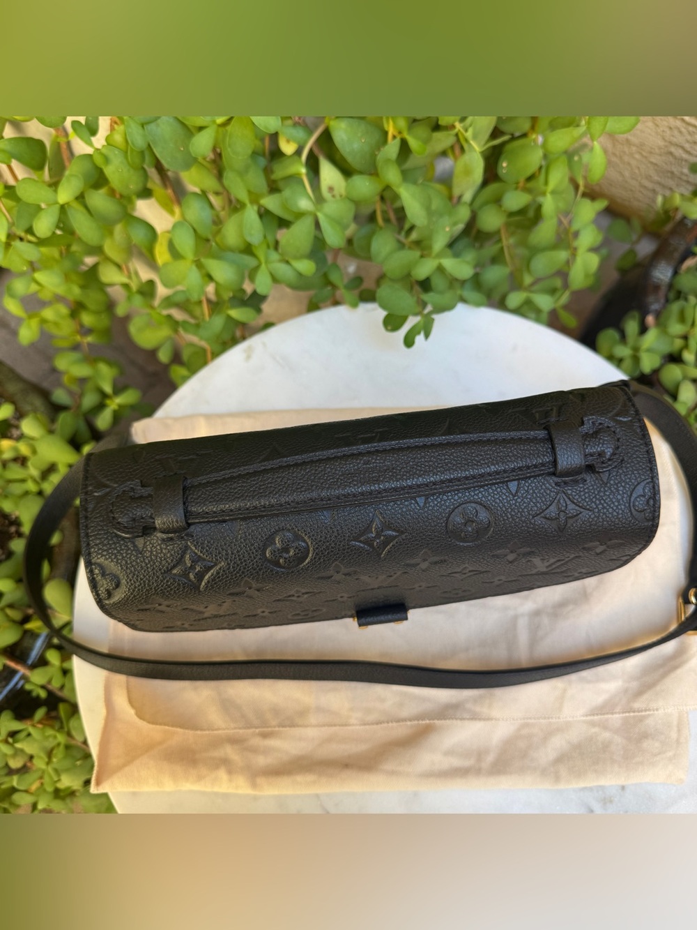 Louis Vuitton Empreinte Leather Métis Crossbody - Picture 4 of 14